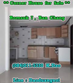 Romsuk 7, Ban Chang +++ Renovation House for Sale +++ Opposite with Robinson Department Store.-202205041513051651651985314.jpg