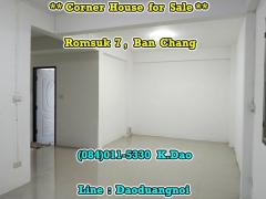 Romsuk 7, Ban Chang +++ Renovation House for Sale +++ Opposite with Robinson Department Store.-202205041513311651652011239.jpg