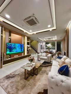 PN1211 ให้เช่า บ้านหรู นันทวัน พระราม9 กรุงเทพกรีฑาตัดใหม่ Super Modern Luxury เฟอร์นิเจอร์หรู ตกแต่งสมฐานะ ทําเลที่ดีที่สุดใกล้คลับเฮาส์-202406190022301718731350681.jpg