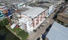 apartment อพาร์ทเมนท์ (Apartment) ศรีนครินทร์ พัฒนาการ พื้นที่ =  84 ตร.วา 24000000 THB ใกล้ ห่างถนนพัฒนาการ เพียง 150 ม. และห่างสำนักงานเขตสวนหลวง เพียง 800 ม. สภาพแวดล้อม-ดี