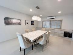 NTG324 ให้เช่า บ้านเดี่ยว เซนโทร บางนา Fully furnished พร้อมอยู่ รับชาวต่างชาติ รับสัตว์เลี้ยง ขับรถเพียง 1 นาทีถึงเมกาบางนา-202409112336421726072602905.jpg