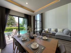 บ้าน Pool Villa 3 ชั้น ด้านหลังติดคลองน้ำแม่ข่า English colonate style & สถาปัตยกรรมยุโรปหรูหรา-202410011524471727771087624.jpg