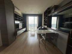 Sky Walk Condominium spacious quiet clean 27th floor BTS Phra Khanong